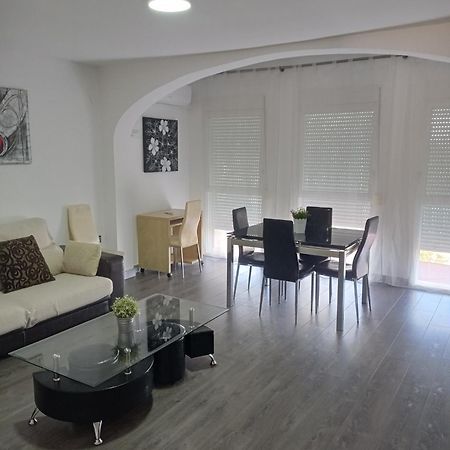 Villa Alegria ตอร์เรโมลิโนส ภายนอก รูปภาพ